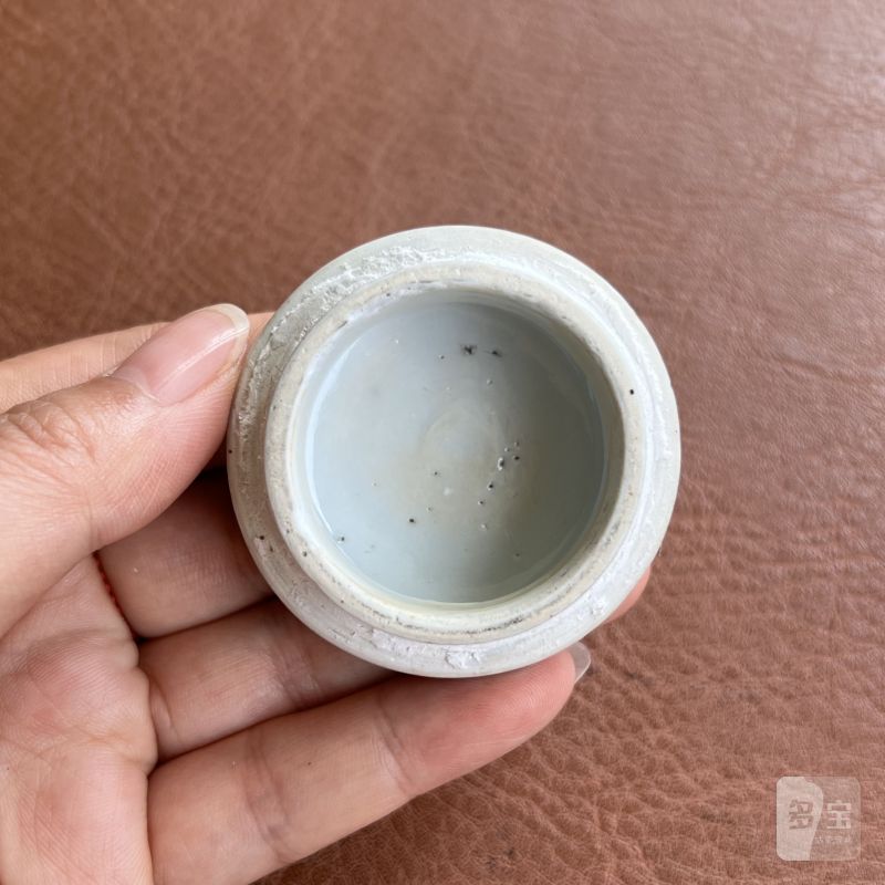 清乾隆 多色料彩穿花龙纹盖罐 - 图15